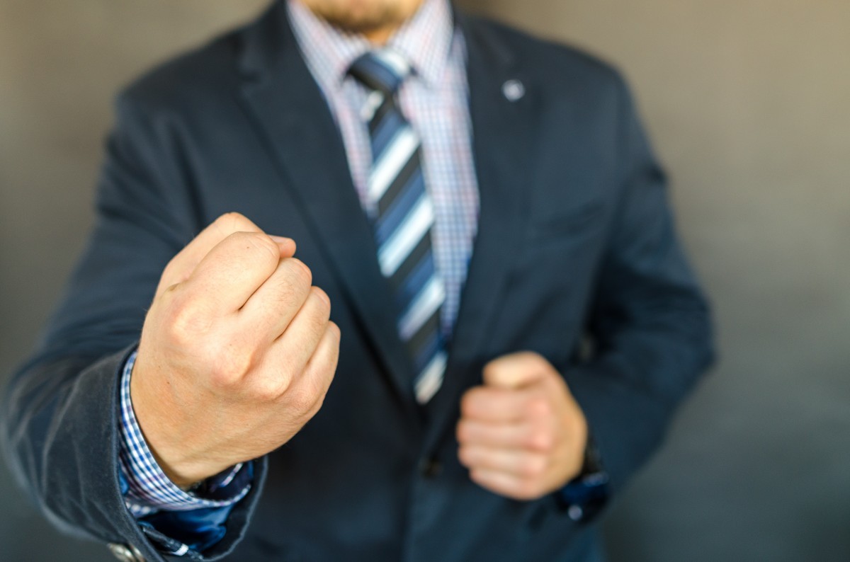 action_aggression_aggressive_blur_body_businessman_defence_defense-1535415.jpg